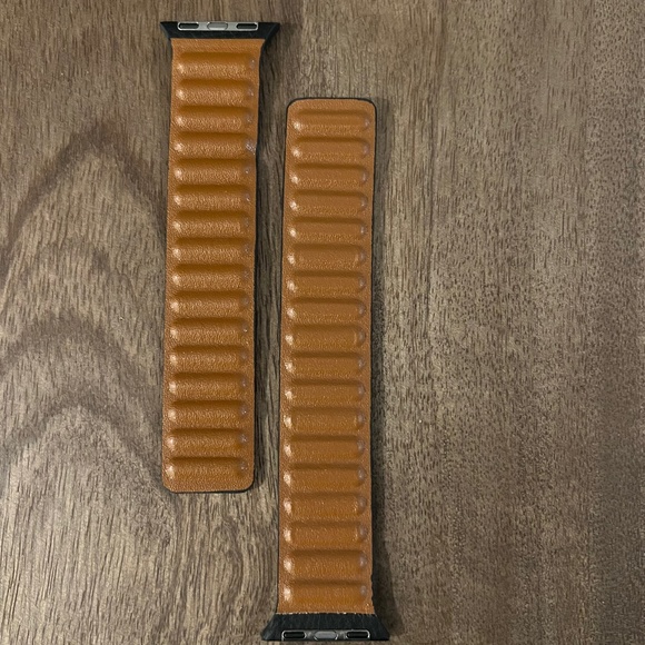 Assorted Apple Watch Straps - Size 38/40/41mm - Picture 3 of 8